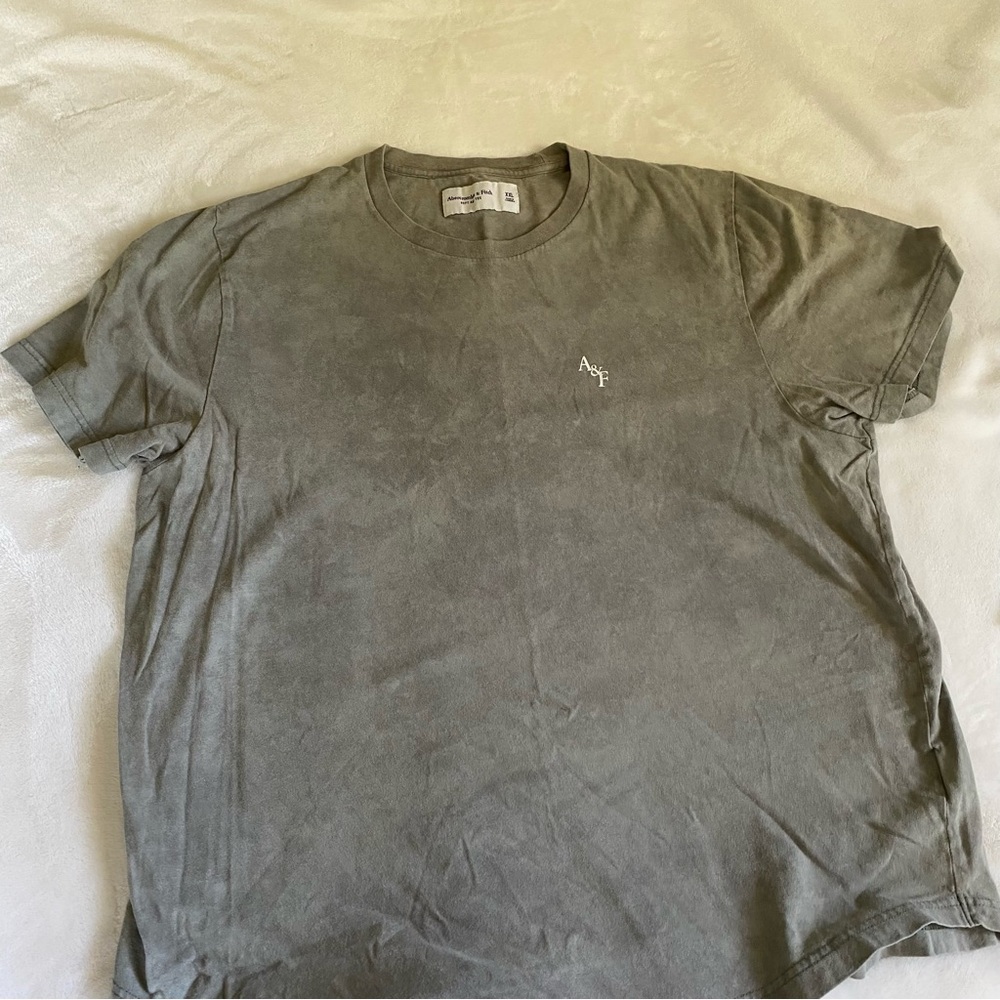 Abercrombie & Fitch Men's Green T-Shirt